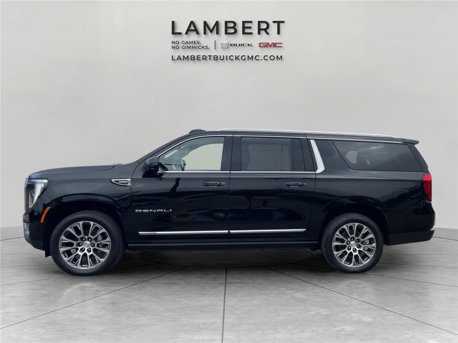 New 2026 GMC Yukon XL Denali w/ Denali Reserve Package image 2