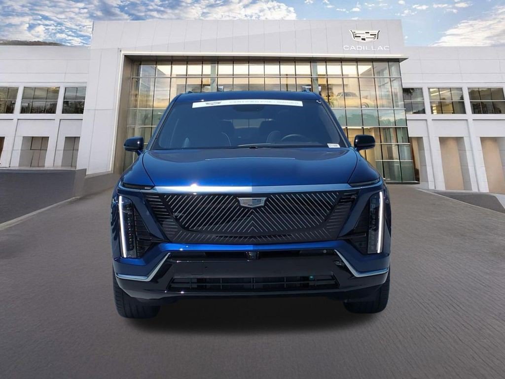 Certified 2026 Cadillac Vistiq Premium Luxury AWD/4WD image 2