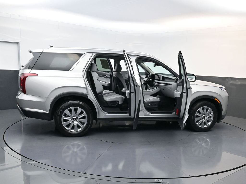 Used 2025 Hyundai Palisade SEL image 24