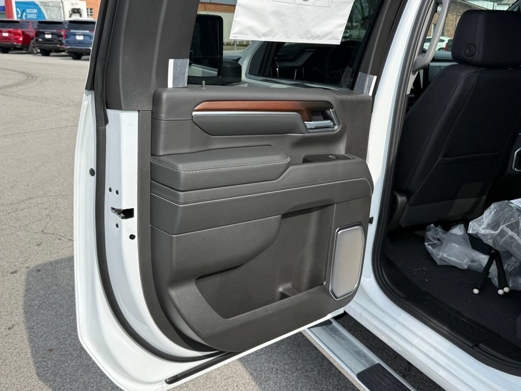 New 2026 GMC Sierra 2500 Denali AWD/4WD image 28