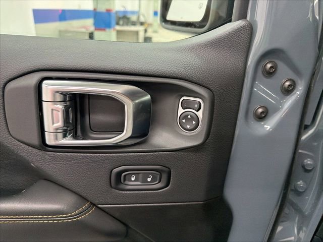 Used 2025 Jeep Wrangler Sahara 4xe w/ Safety Group image 17