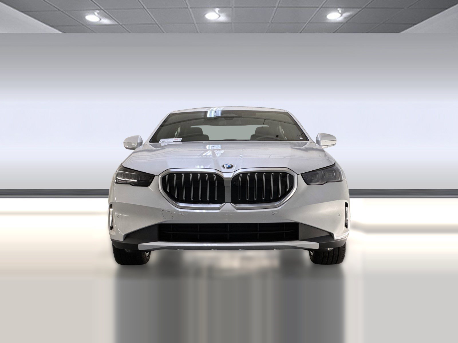 Used 2026 BMW 530i w/ Premium Package RWD image 5