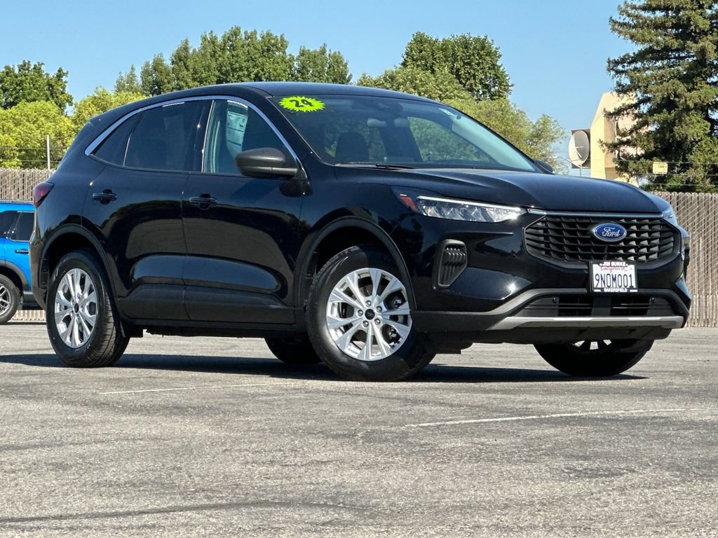 Certified 2024 Ford Escape Active FWD image 1
