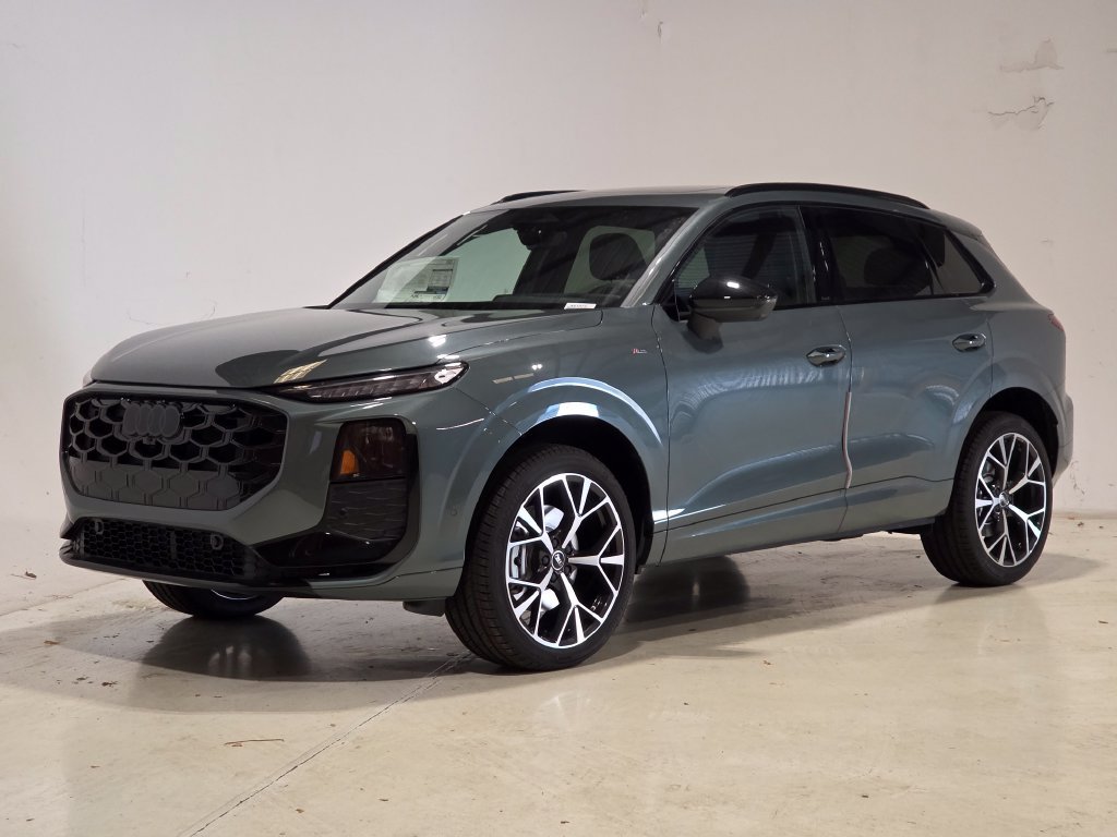 New 2026 Audi Q3 quattro 2.0T AWD/4WD image 1