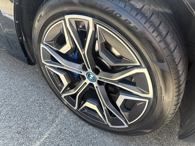 Certified 2024 BMW iX xDrive50 w/ Sport Package AWD/4WD image 8