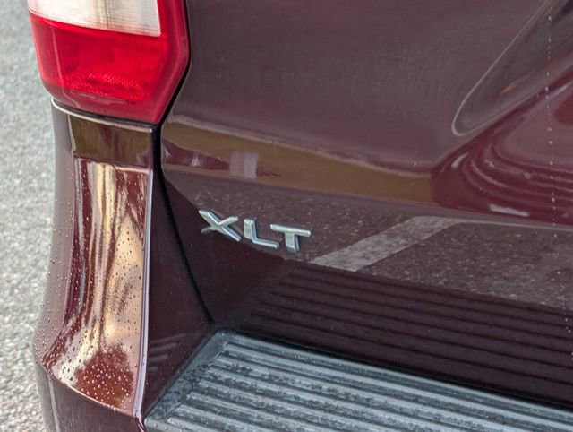 Certified 2020 Ford Expedition XLT w/ Equipment Group 202A image 11