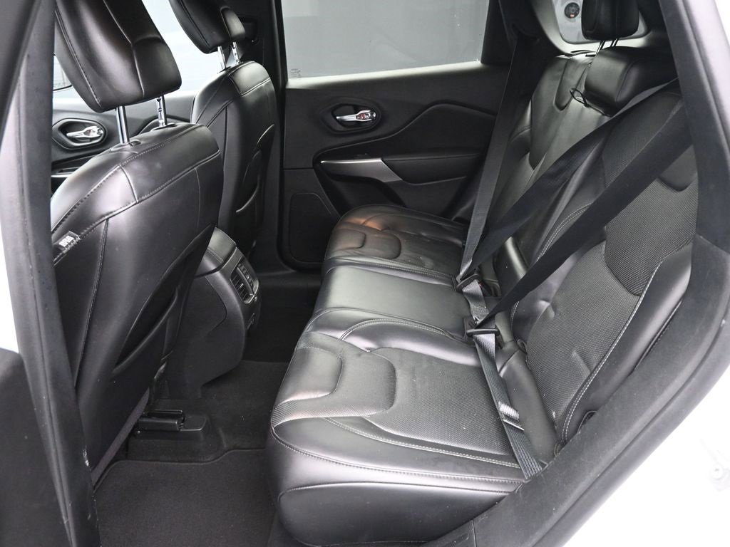 Used 2020 Jeep Cherokee High Altitude image 12