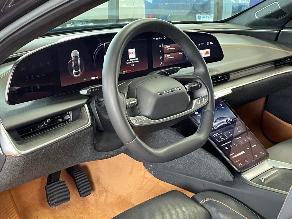 Used 2024 Lucid Air Touring image 15