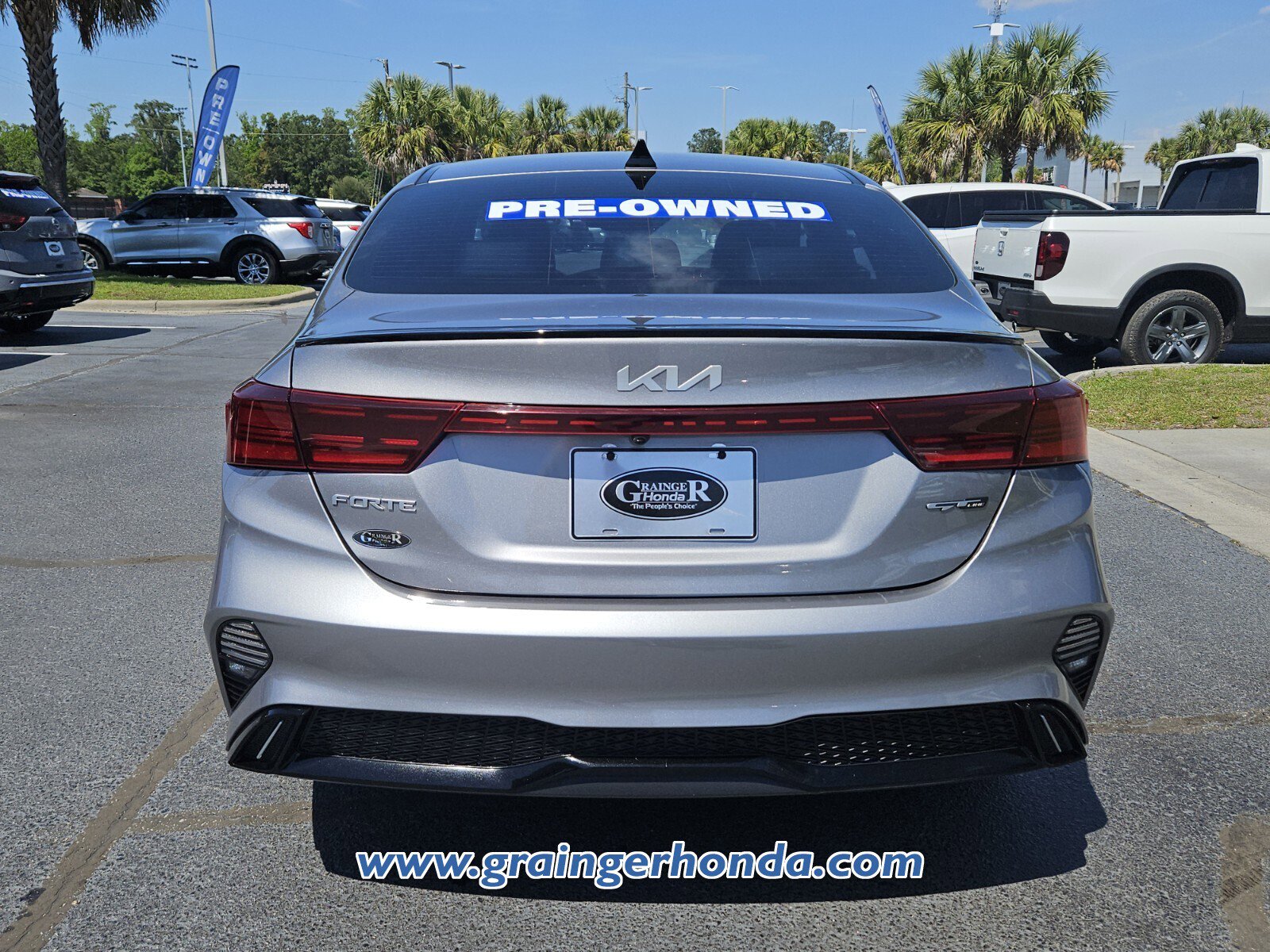 Used 2023 Kia Forte GT-Line w/ GT-Line Premium Package image 4