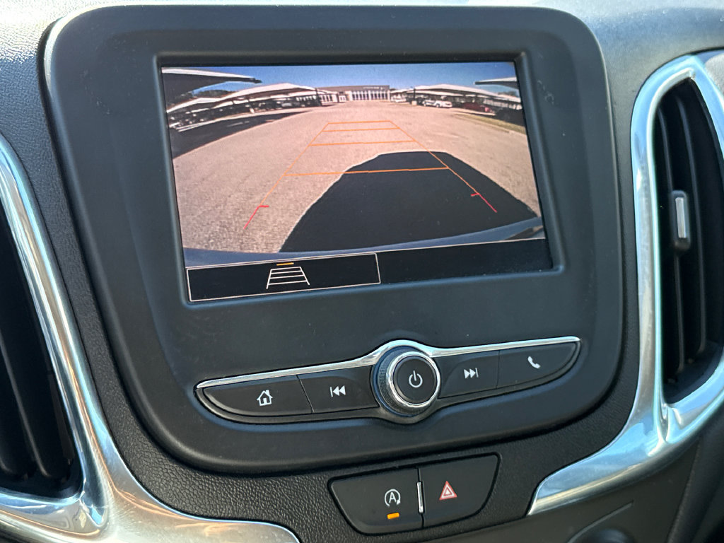Used 2024 Chevrolet Equinox LT FWD image 25