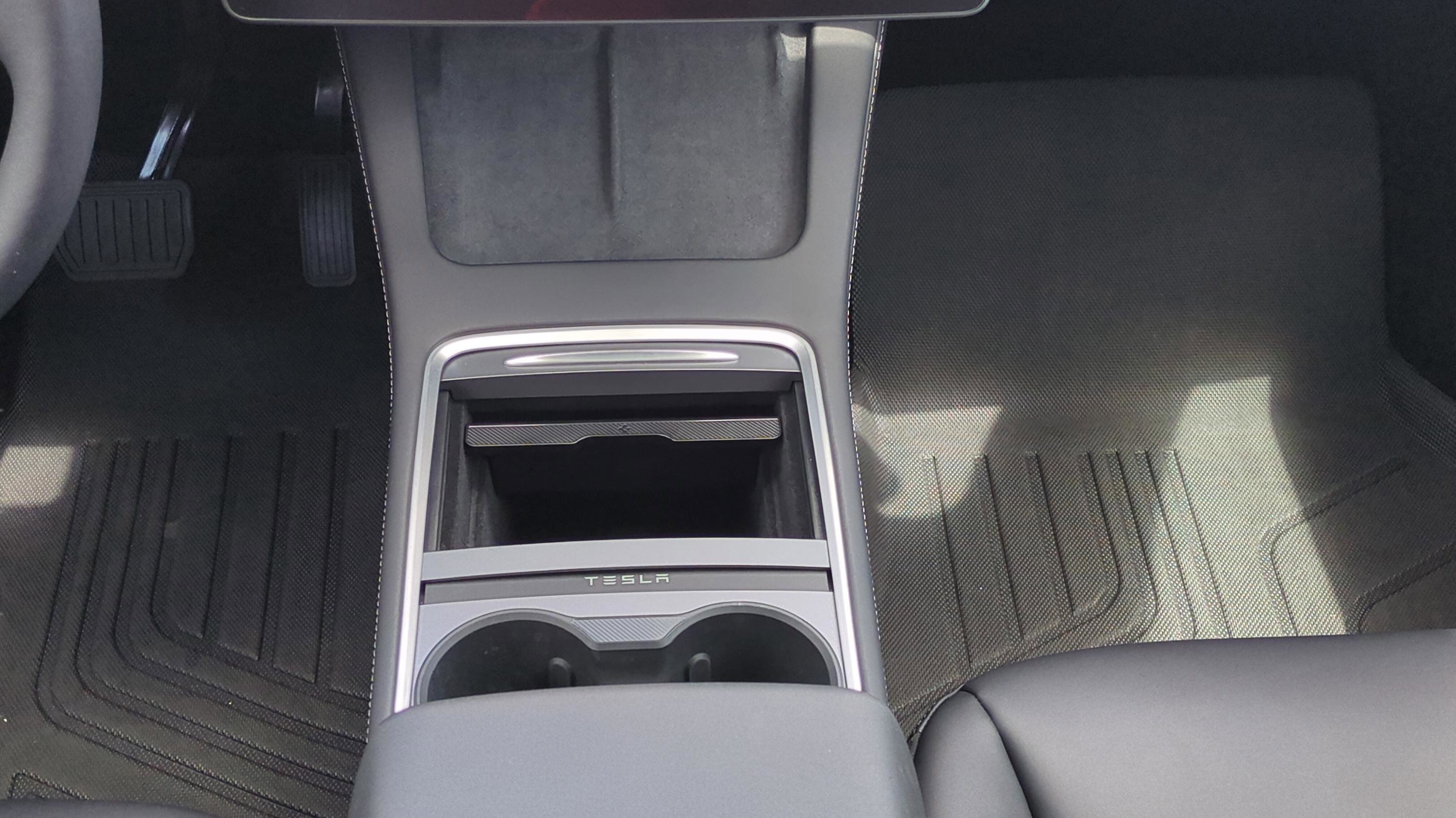 Used 2024 Tesla Model Y Long Range image 17