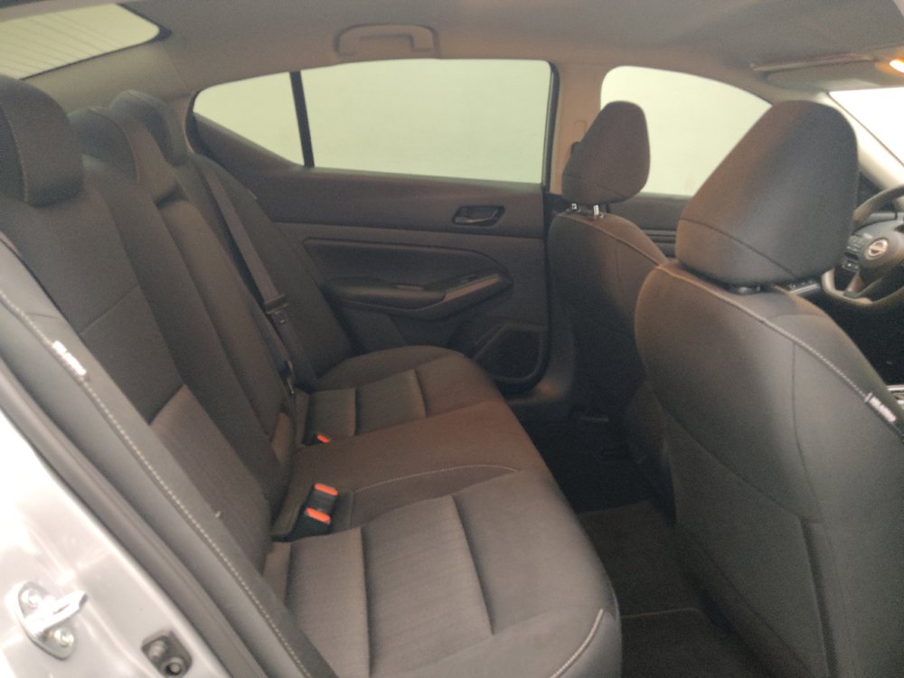 Used 2024 Nissan Altima 2.5 S FWD image 19
