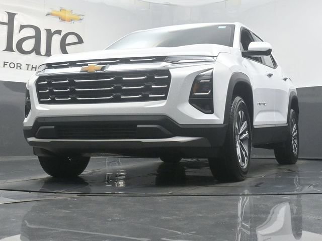 New 2026 Chevrolet Equinox LT w/ Safety and Technology Package image 4