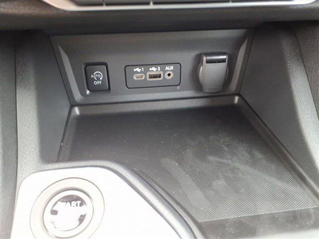 New 2025 Nissan Sentra SR image 13