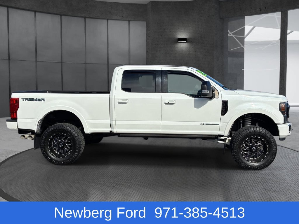 Used 2022 Ford F350 Lariat w/ Tremor Off-Road Package AWD/4WD image 4