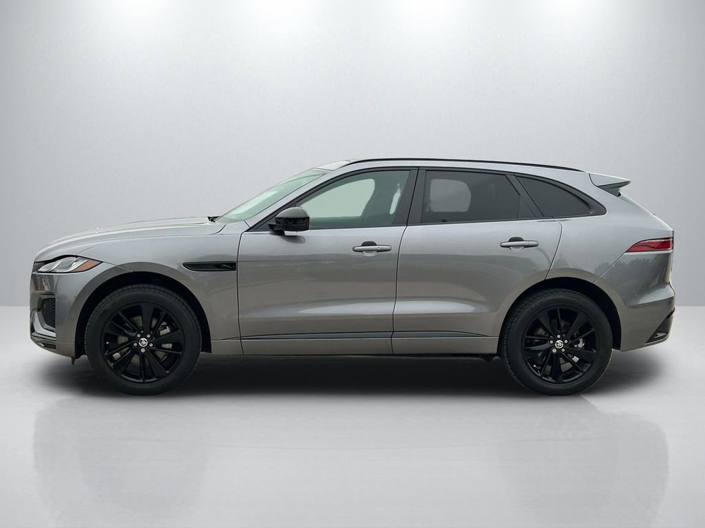 Used 2024 Jaguar F-PACE R-Dynamic S image 8