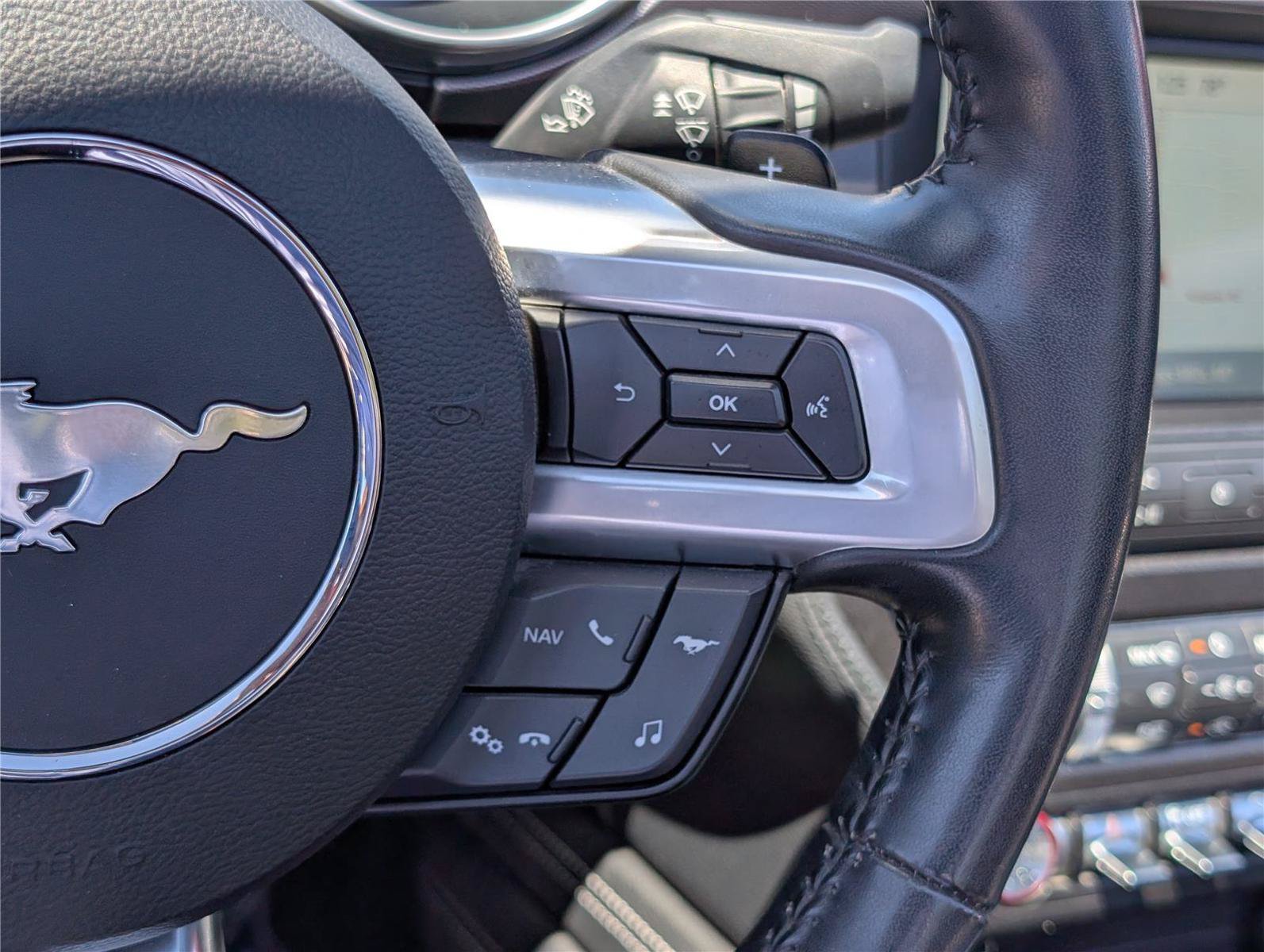 Used 2019 Ford Mustang GT Premium w/ Equipment Group 401A RWD image 23
