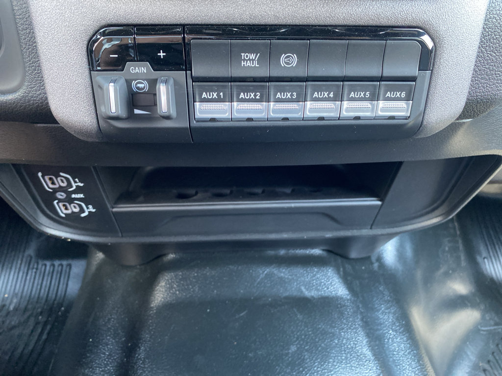 New 2026 RAM 2500 Tradesman AWD/4WD image 26