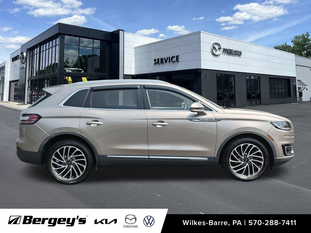 Used 2020 Lincoln Nautilus Reserve AWD/4WD image 5