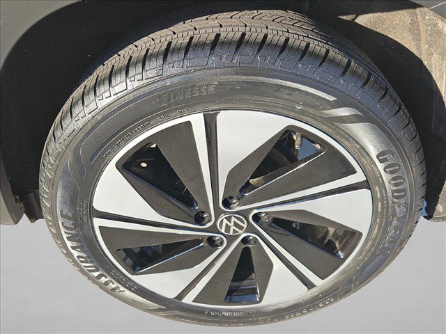 Used 2024 Volkswagen Taos SE AWD/4WD image 24