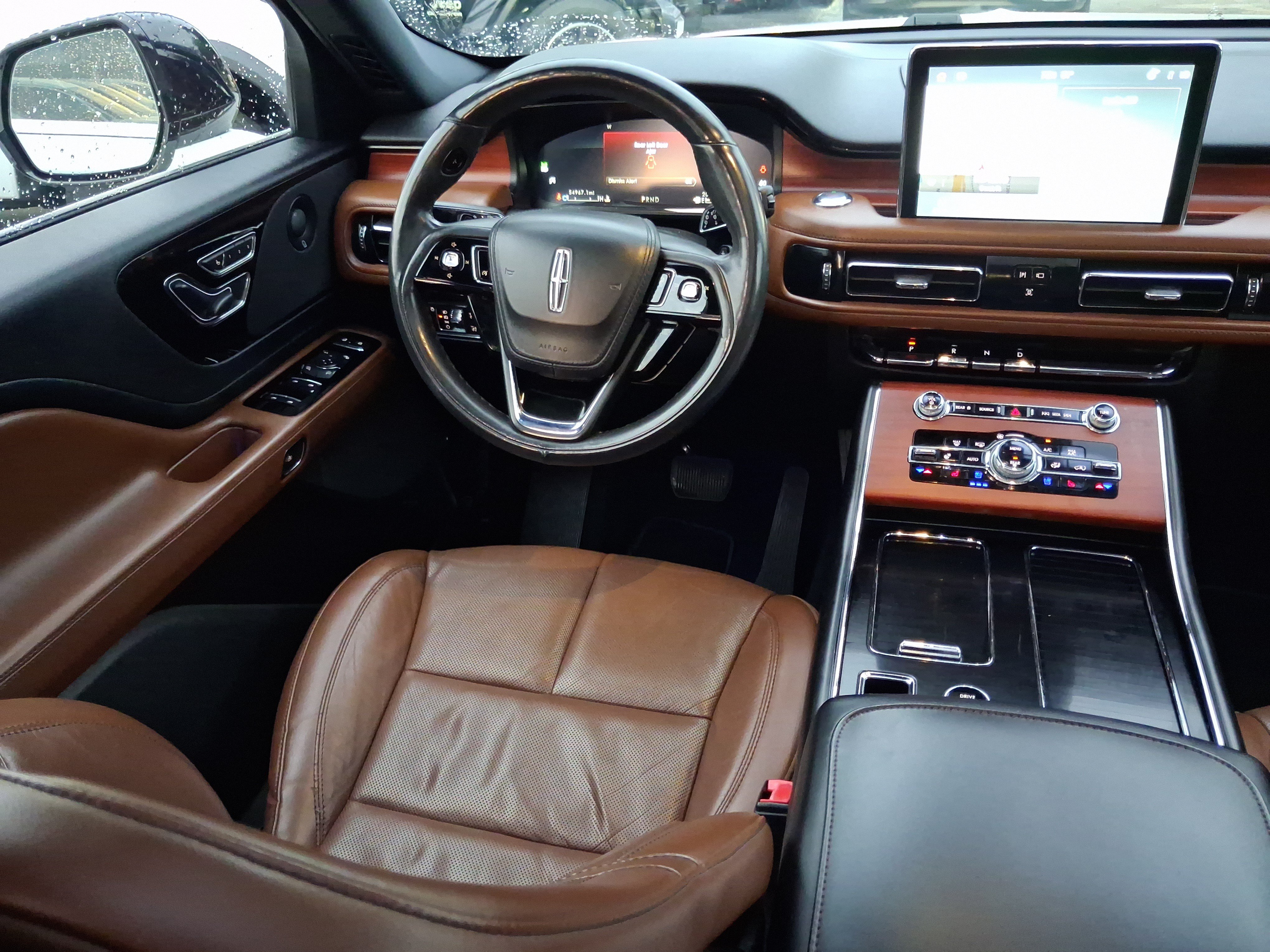 Certified 2021 Lincoln Aviator Reserve w/ Elements Package Plus RWD image 8