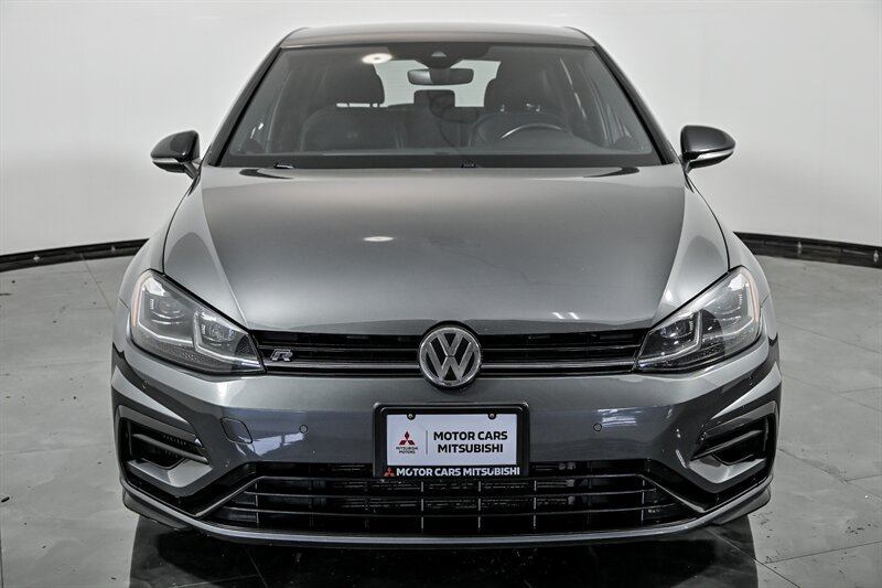 Used 2019 Volkswagen Golf 4-Door AWD/4WD image 4