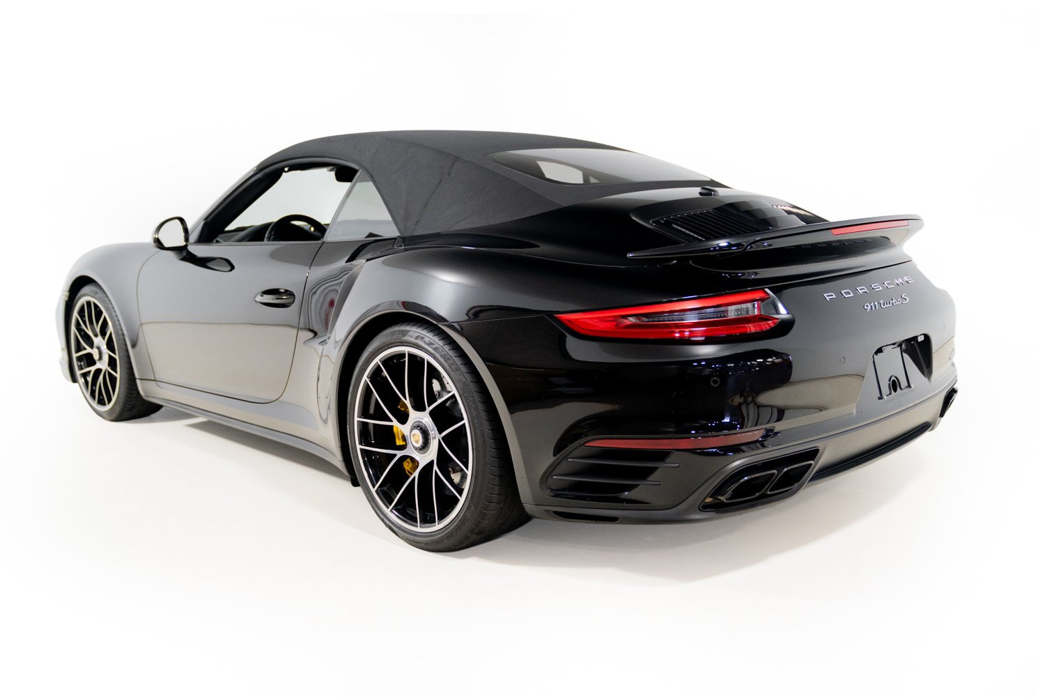 Used 2017 Porsche 911 Turbo S AWD/4WD image 4
