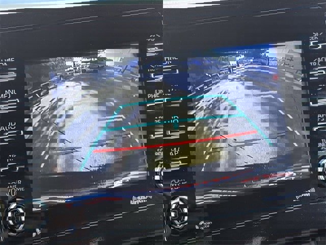 Used 2023 Toyota Camry SE image 17