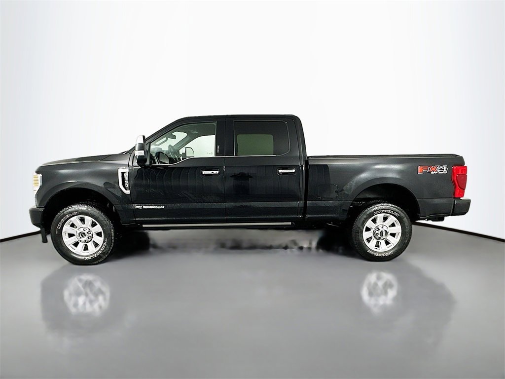 Used 2022 Ford F350 Platinum image 4