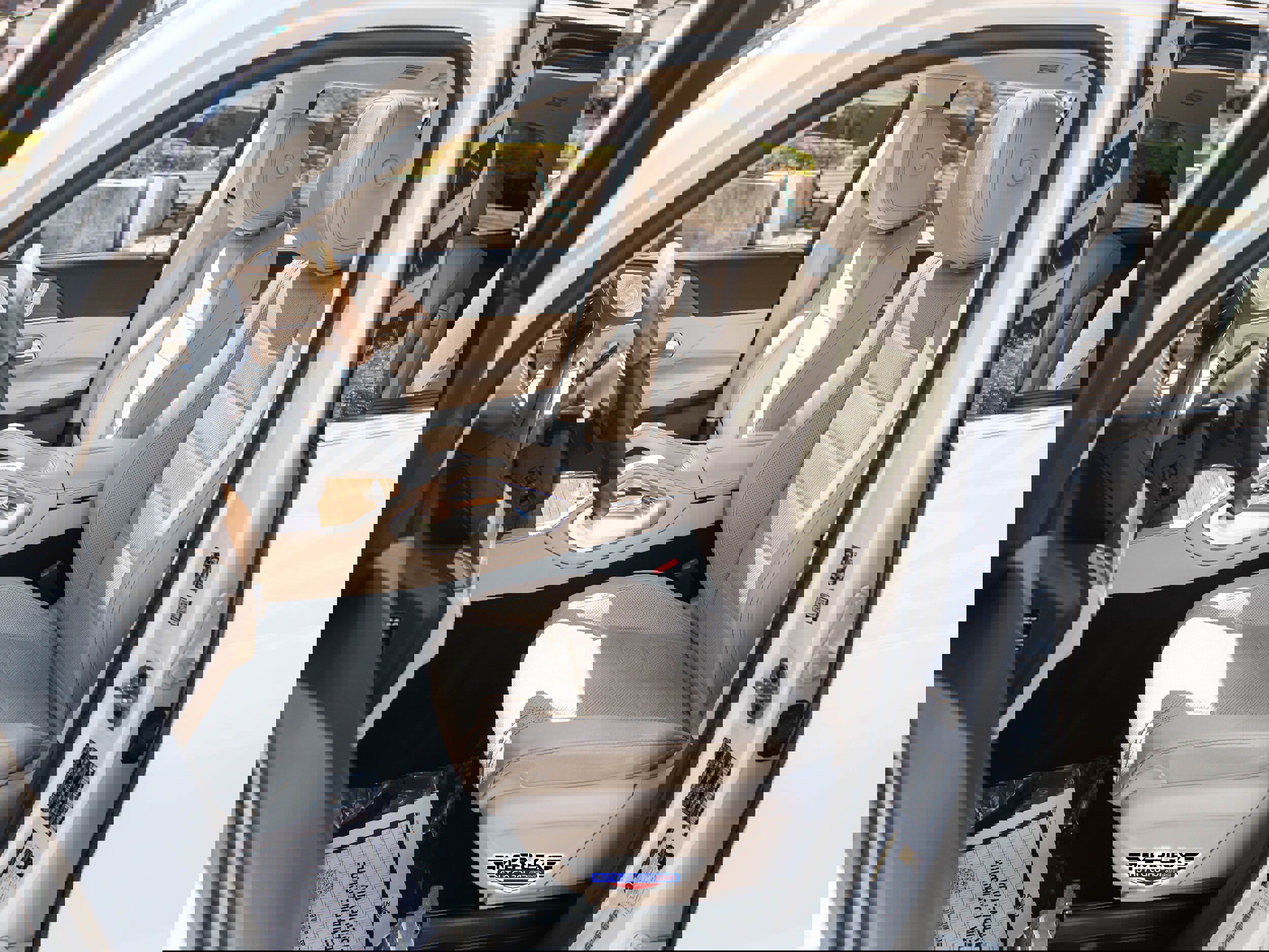 Used 2021 Mercedes-Benz GLS 580 580 4MATIC AMG image 16