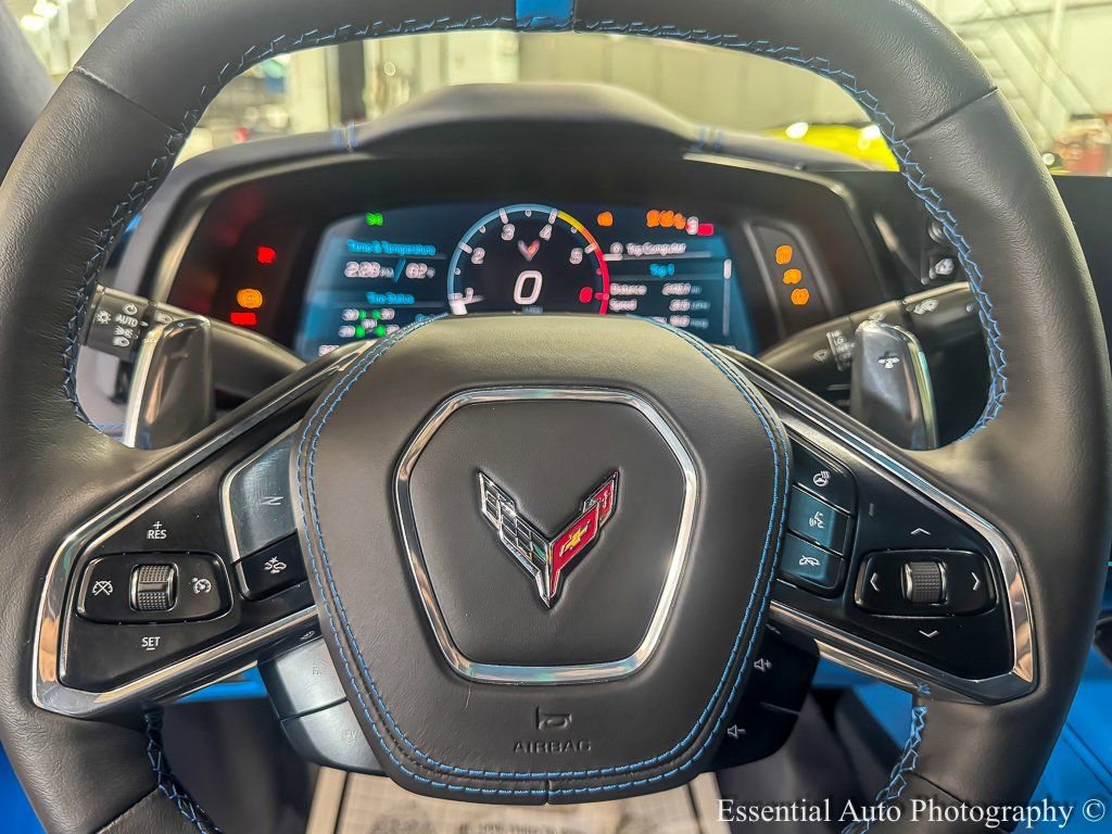 Used 2024 Chevrolet Corvette Stingray Premium Cpe w/ Z51 Performance Package image 16
