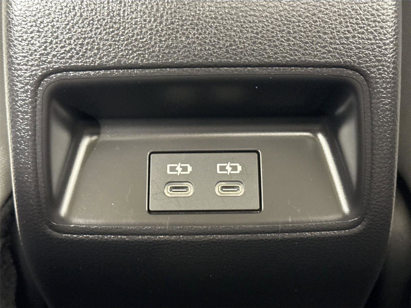 Certified 2025 Toyota Corolla LE FWD image 33