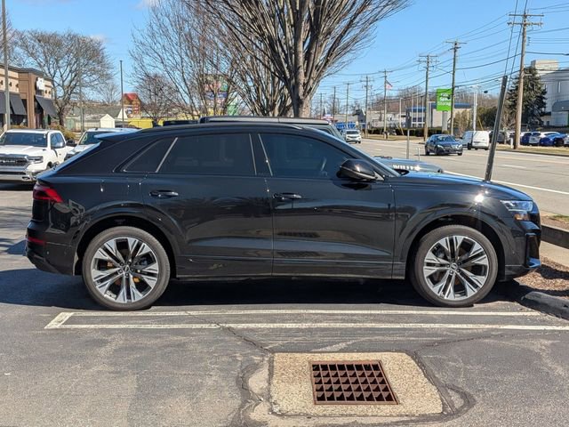 Used 2025 Audi Q8 Premium Plus image 2