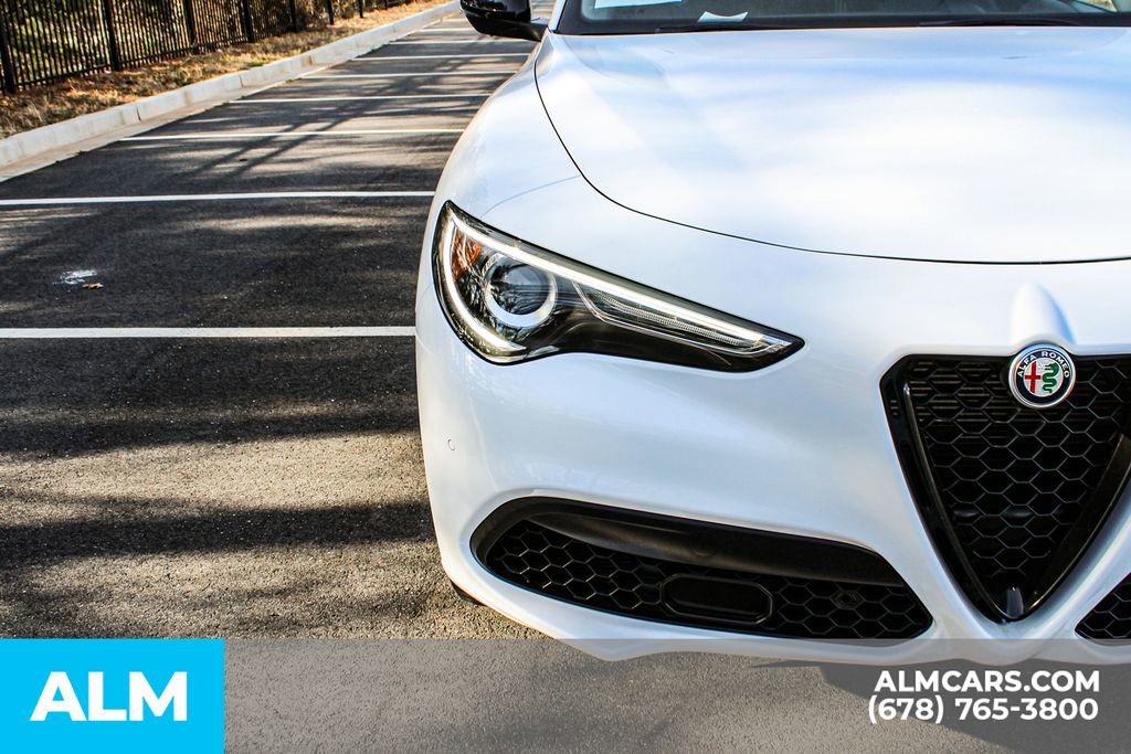 Used 2020 Alfa Romeo Stelvio Sport w/ Quick Order Package 22K Sport image 12