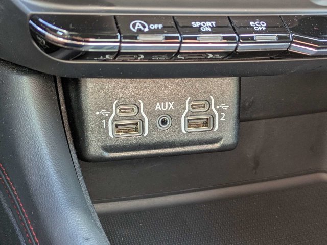Used 2025 Dodge Durango GT RWD image 25