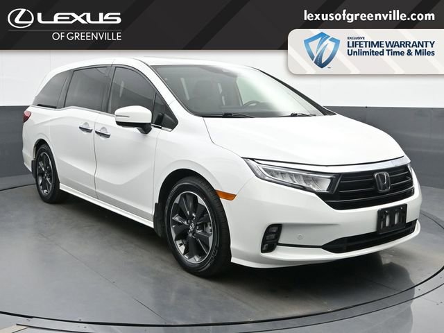 Used 2023 Honda Odyssey Elite image 2
