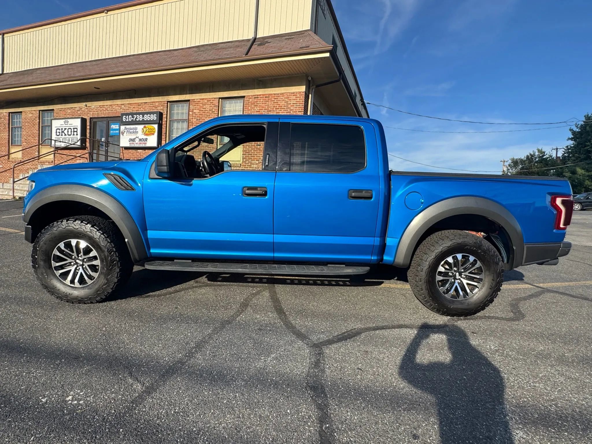 Used 2020 Ford F150 Raptor image 10