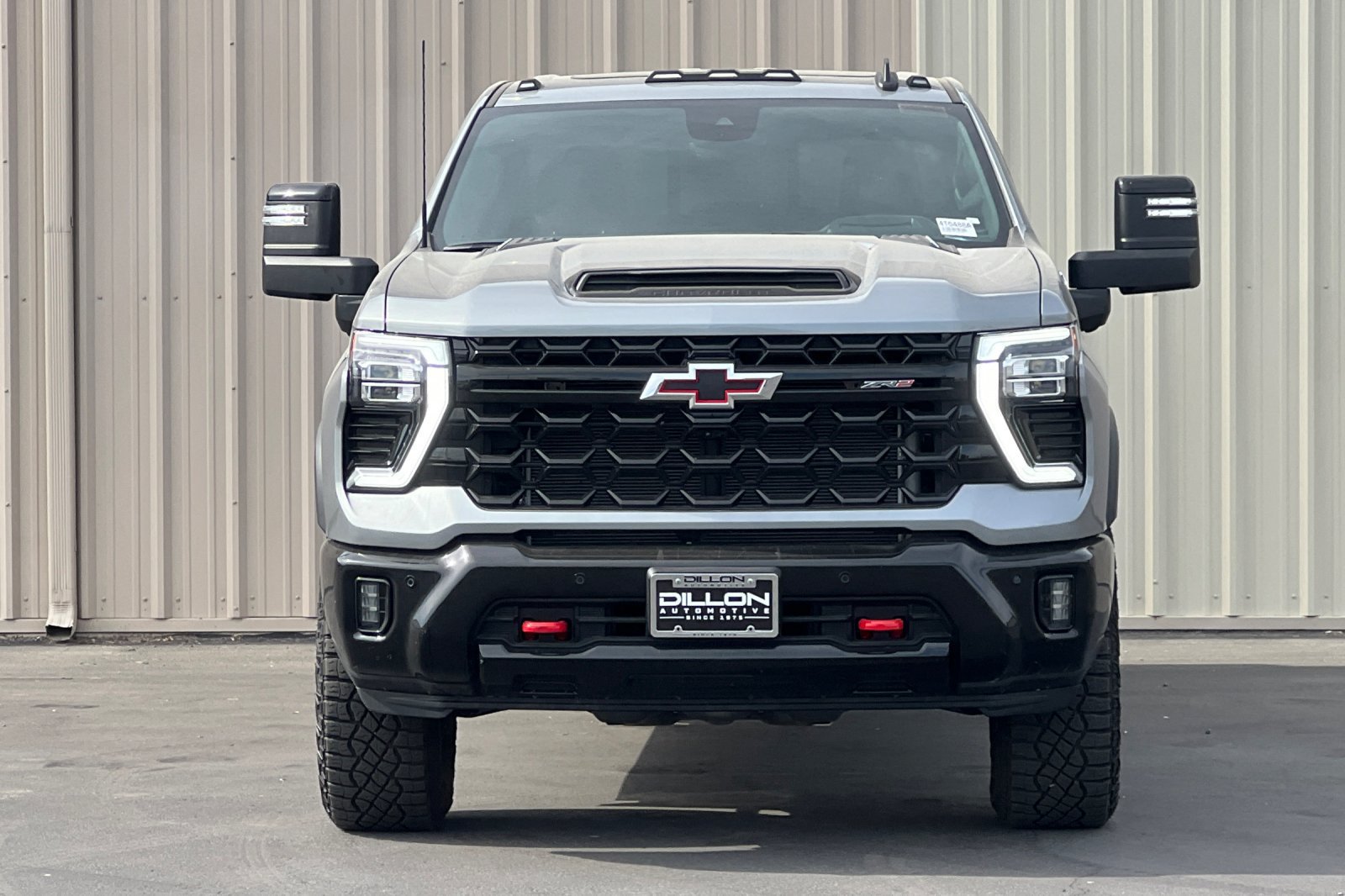 Used 2026 Chevrolet Silverado 2500 ZR2 AWD/4WD image 12