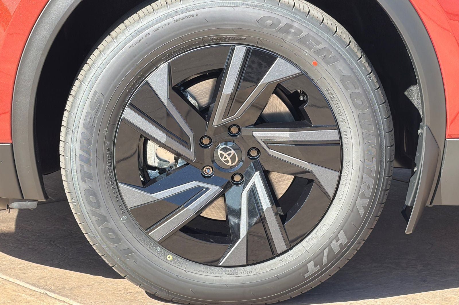 New 2026 Toyota C-HR AWD/4WD image 33