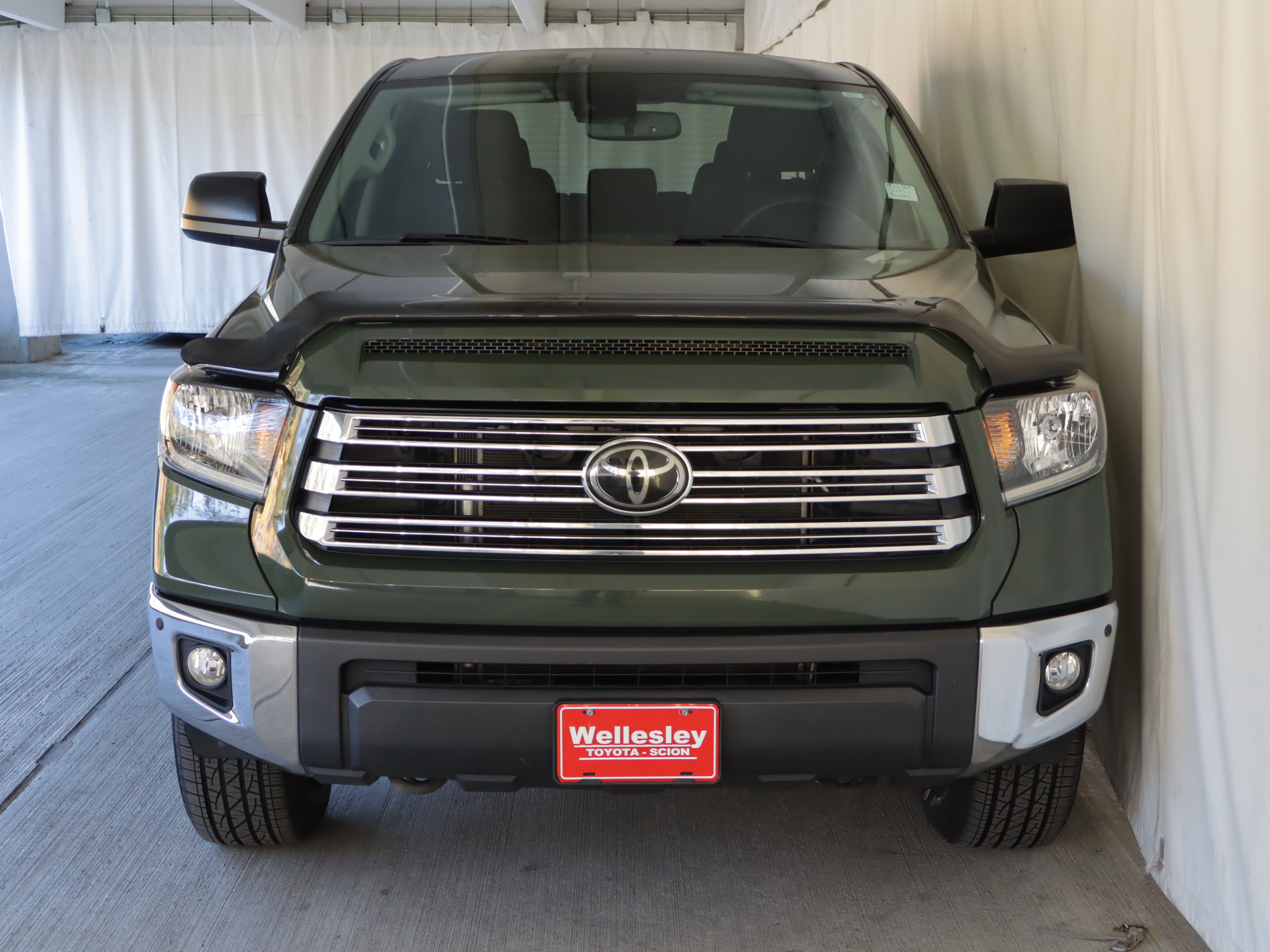 Used 2021 Toyota Tundra SR5 w/ Trail Edition AWD/4WD image 3