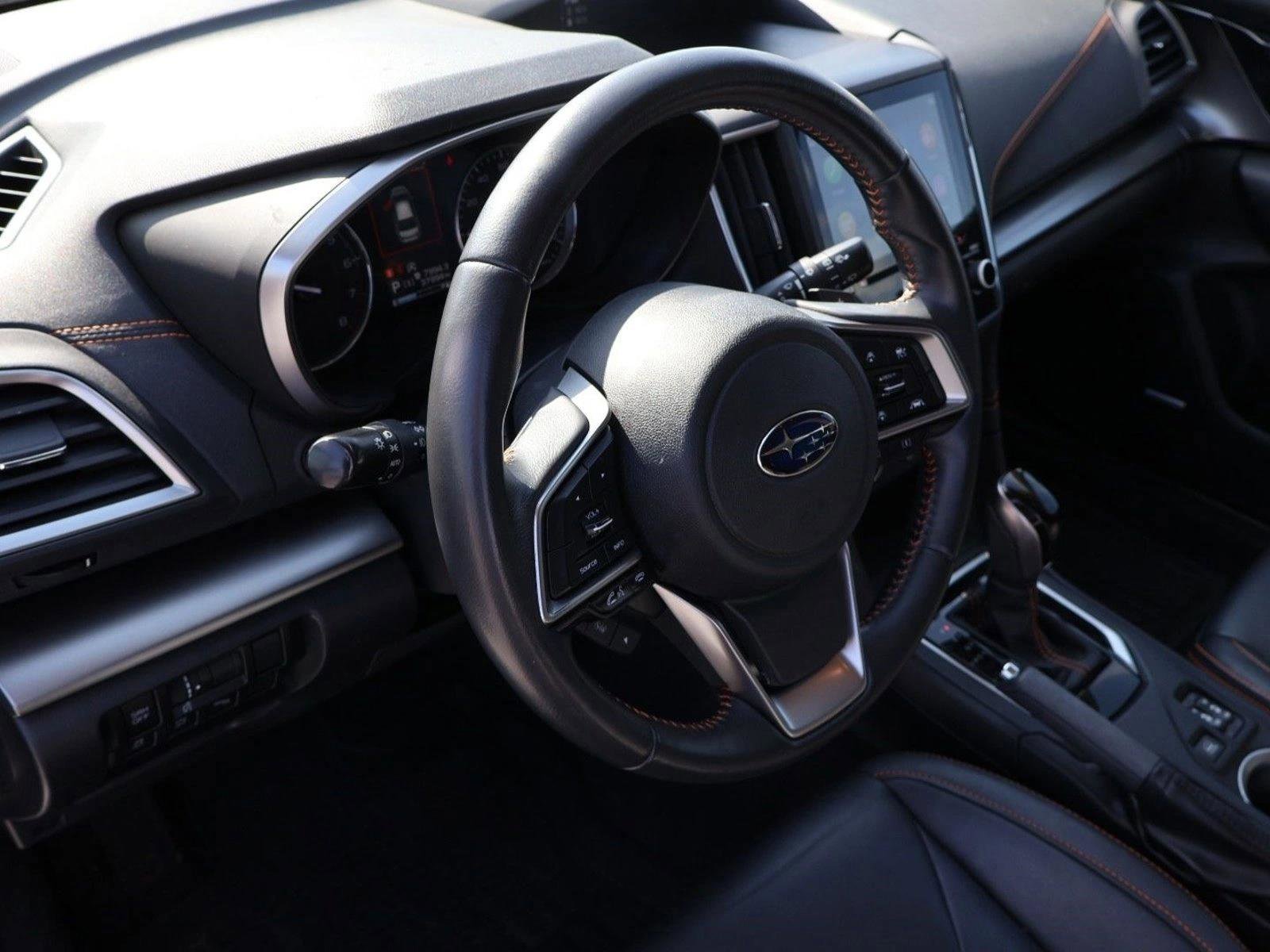 Used 2020 Subaru Crosstrek 2.0i Limited w/ Moonroof Package w/Navigation AWD/4WD image 13