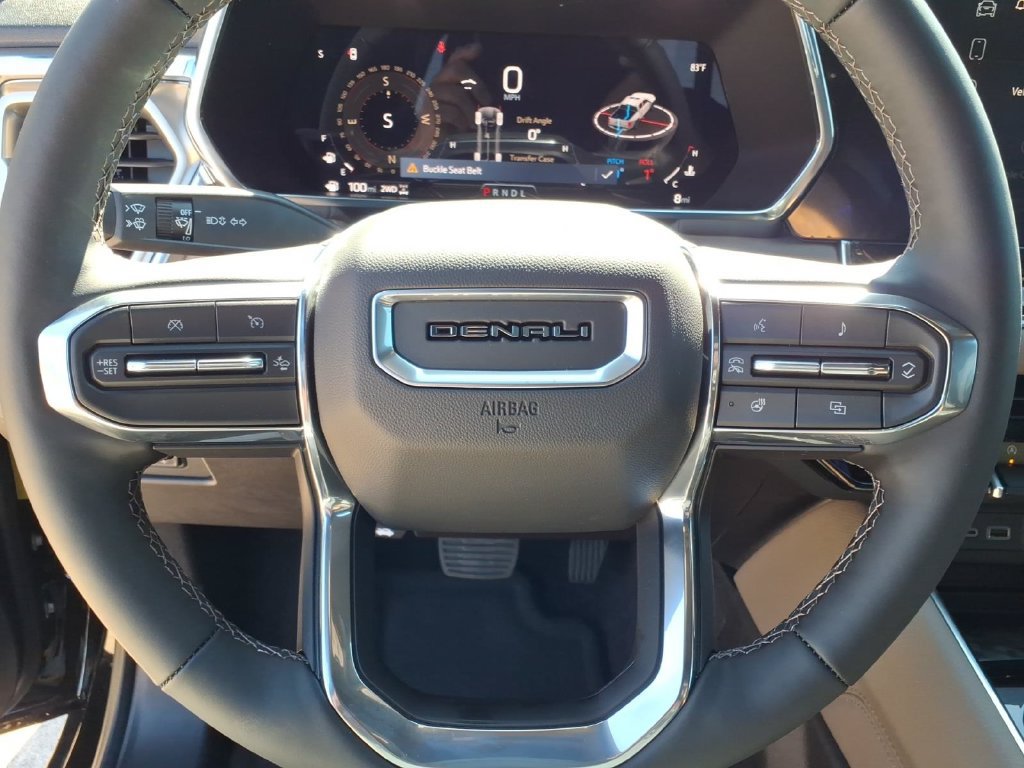 New 2026 GMC Canyon Denali AWD/4WD image 18