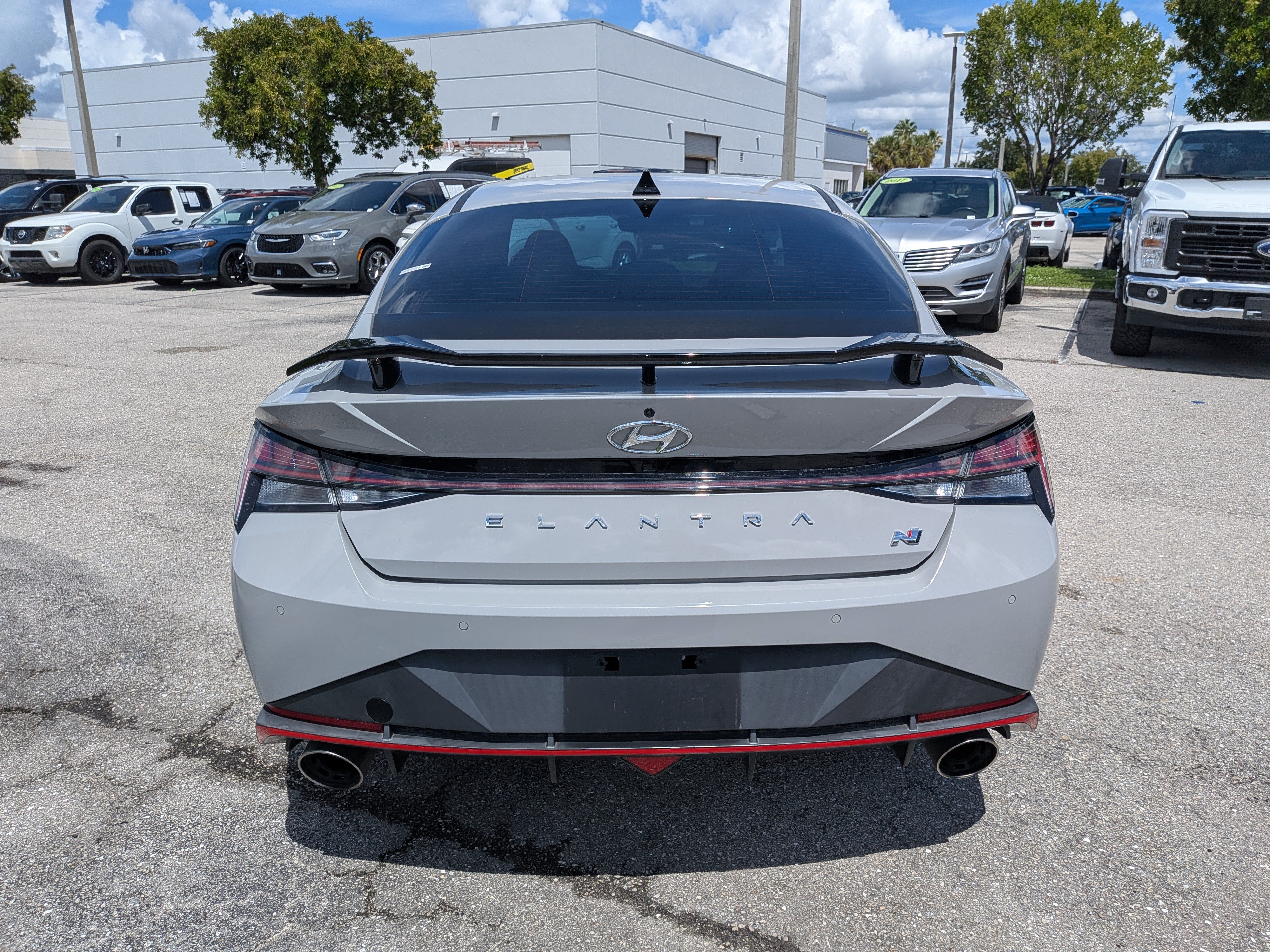 Used 2022 Hyundai Elantra N FWD image 5