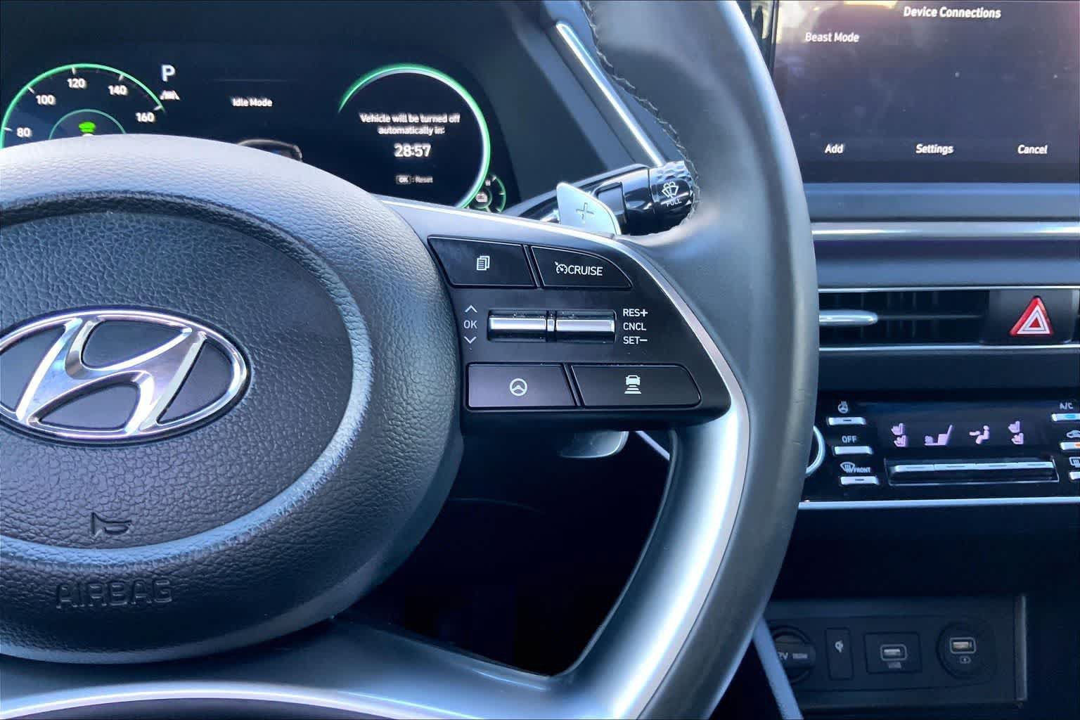 Used 2021 Hyundai Sonata Limited FWD image 25