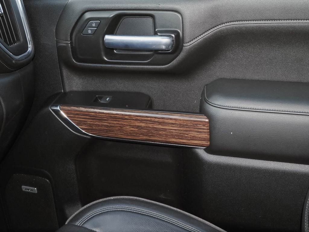 Used 2020 Chevrolet Silverado 2500 High Country w/ Z71 Off-Road Package image 26