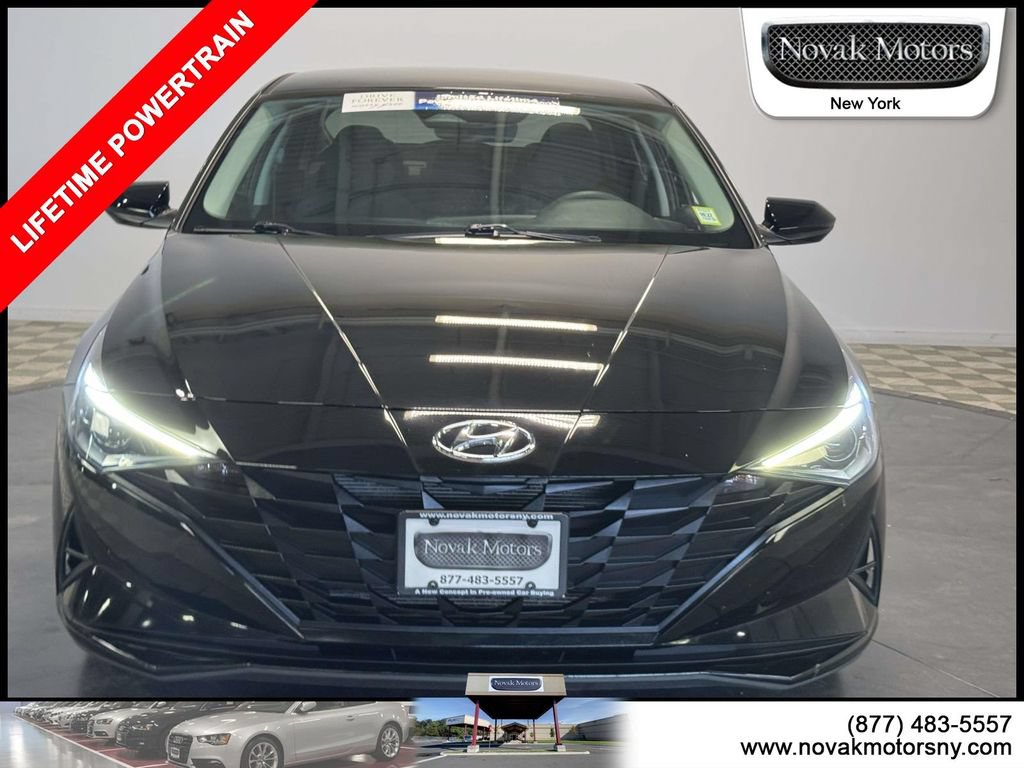 Used 2021 Hyundai Elantra SEL FWD image 2