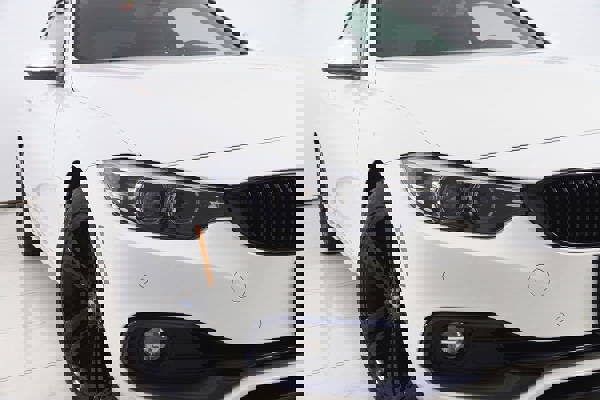 Used 2020 BMW 430i xDrive Coupe w/ Convenience Package image 17