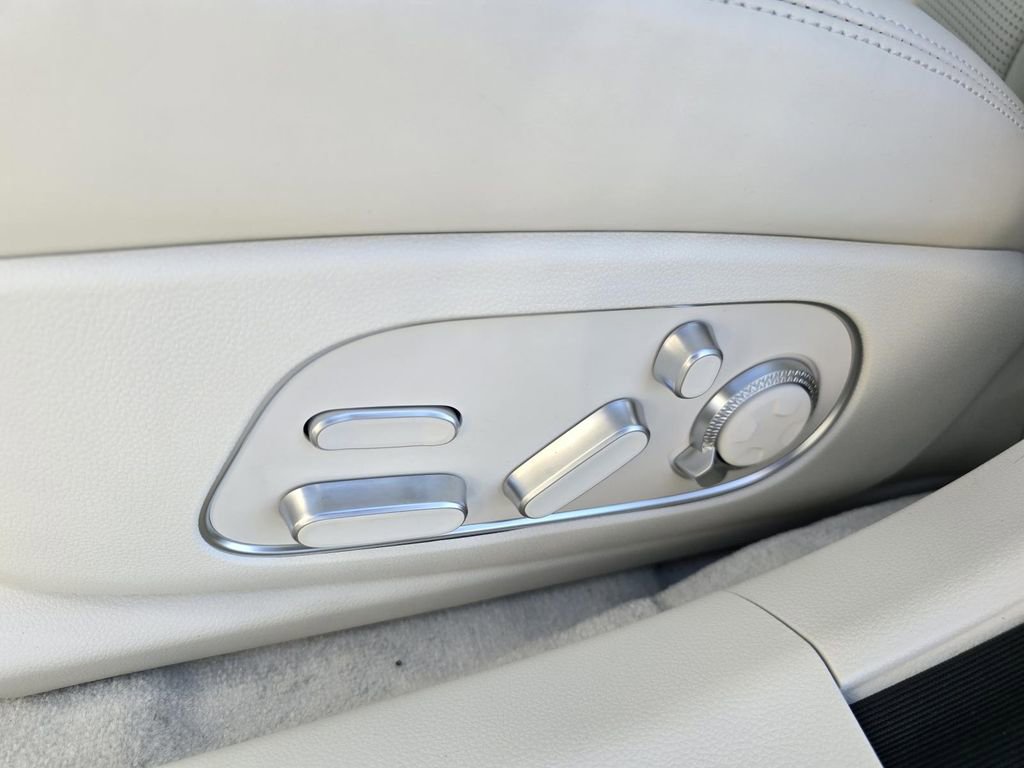 New 2026 Genesis G90 3.5T AWD/4WD image 22