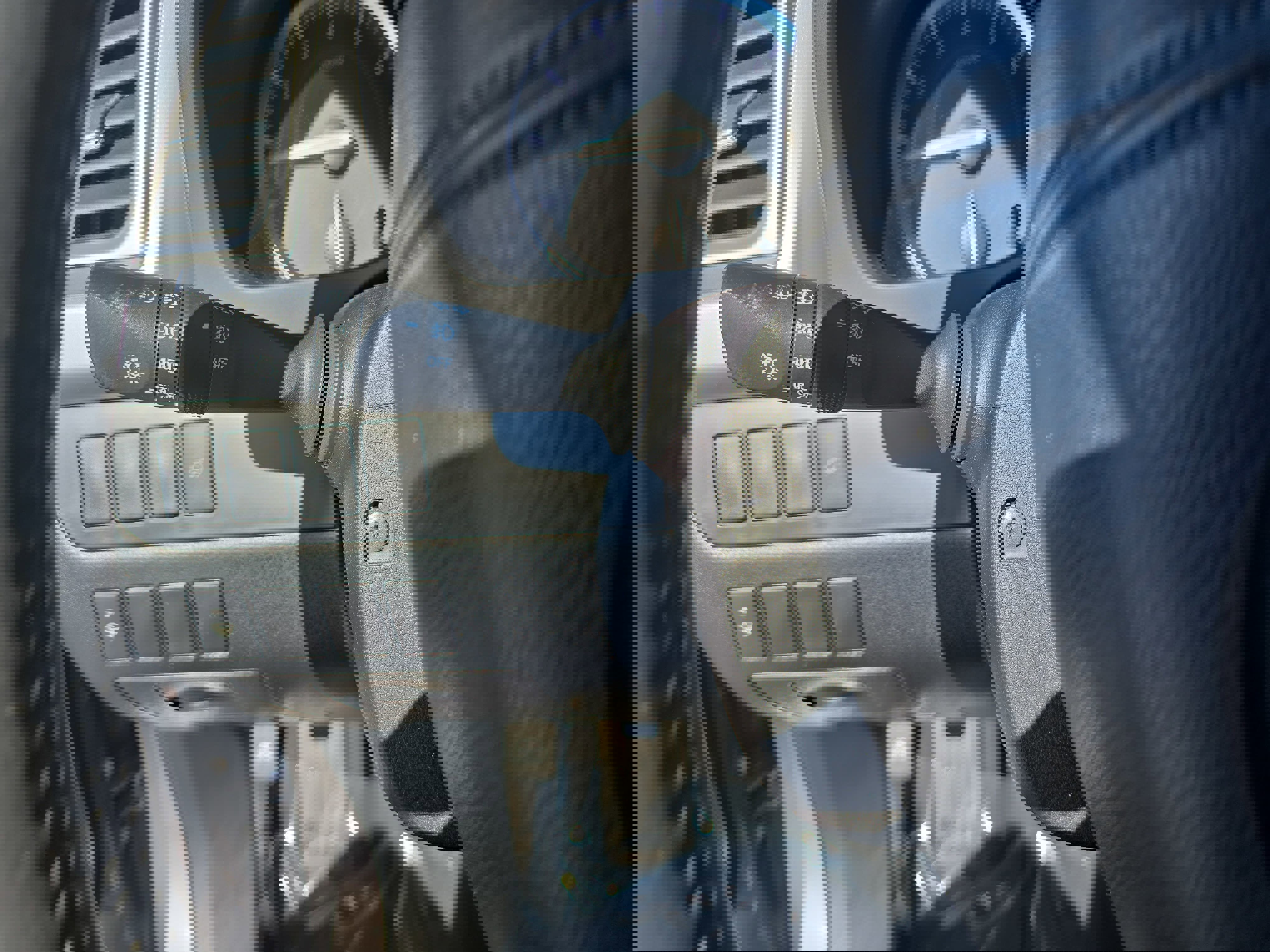 Used 2015 Toyota Highlander Plus image 27