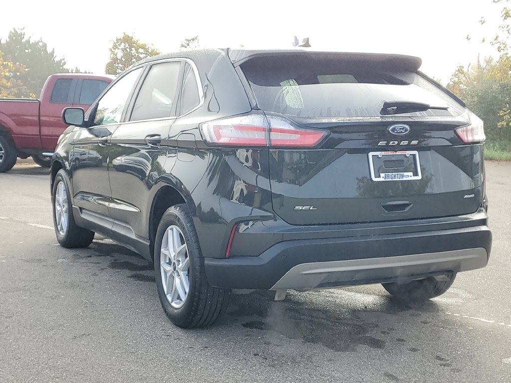 Certified 2024 Ford Edge SEL w/ Convenience Package AWD/4WD image 3